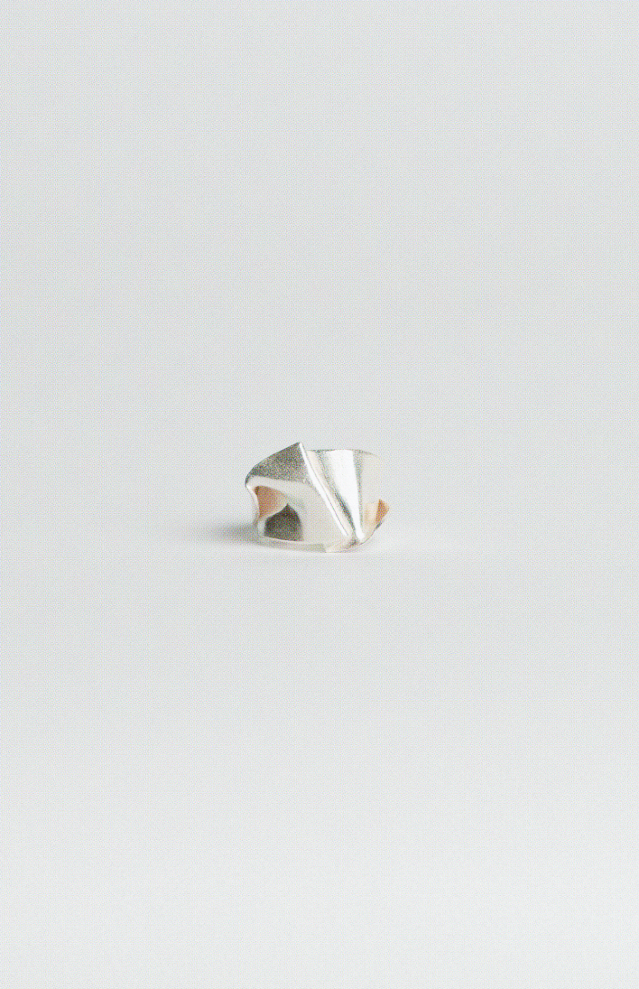 THE FOLDED RING