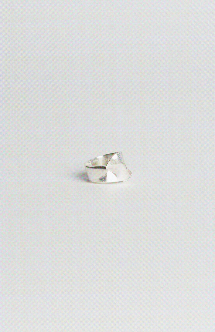 THE FOLDED RING